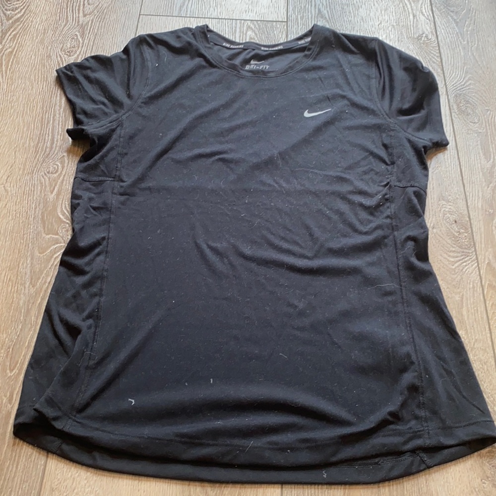 Nike Running Short Sleeve
